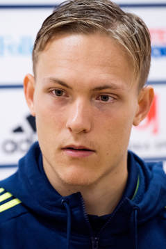 Ludwig Augustinsson i mixed zone