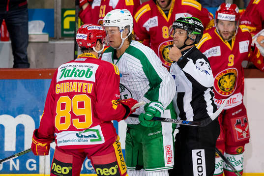SLC Tigers Evgeni Chiriayev och Rögles David Åslin