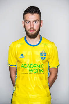 Fotbollsspelaren Erdal Rakip i Sveriges U21 landslag