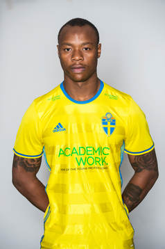 Fotbollsspelaren Carlos Strandberg i Sveriges U21 landslag