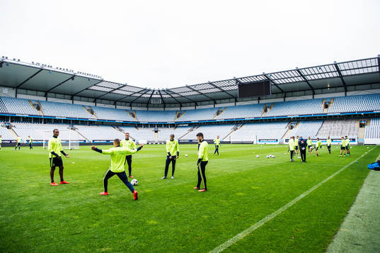 Träning med Sveriges U21 landslag i fotboll