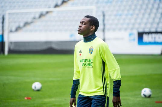 Joel Asoro