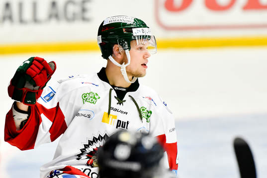 Frölundas Jacob Larsson jublar