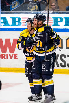 s Pär Arlbrandt och Martin Thörnberg jublar