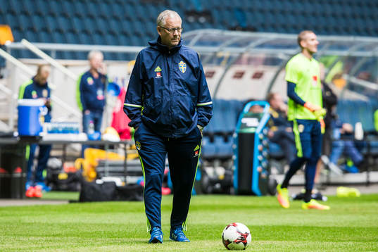 Sveriges rådgivare Lars Lagerbäck