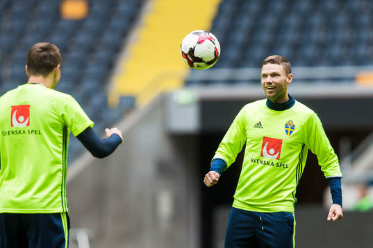 Marcus Berg med Victor Nilsson Lindelöf