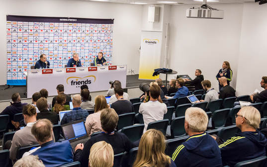 Översikt över pressrummet på Friends Arena med Sveriges