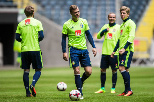Viktor Claesson med Alexander Fransson