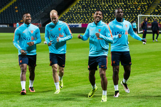 Hollands Luciano Narsingh (v) , Jorrit Hendrix , Patrick