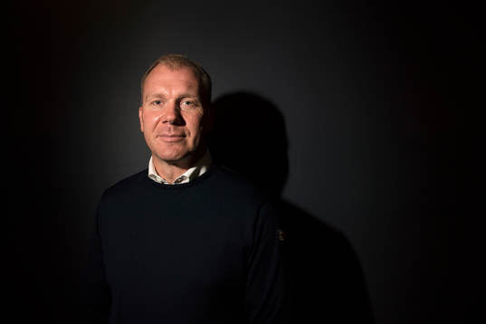 s tränare Johan Lindbom