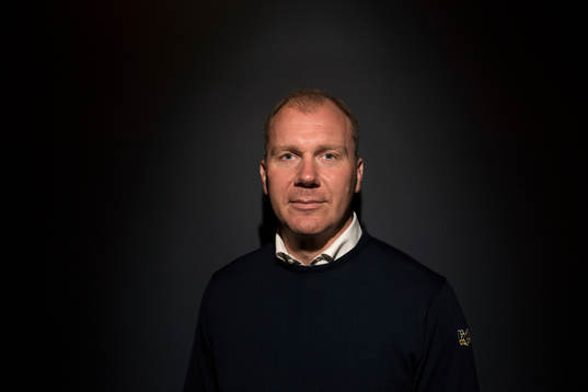 s tränare Johan Lindbom