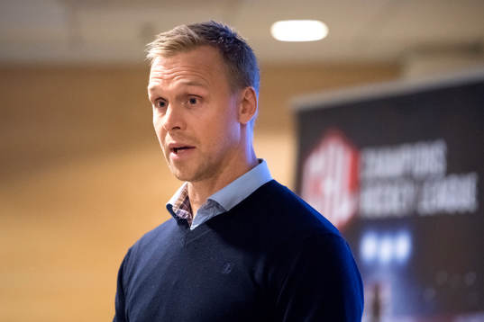Bert Robertsson, tränare i Skellefteå
