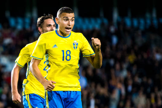 Sveriges Jordan Larsson jublar