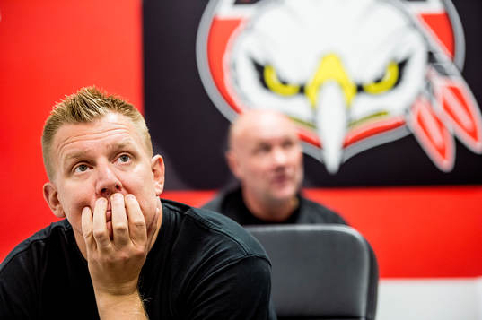 Tränaren Peter Andersson och assisterande tränare Jesper