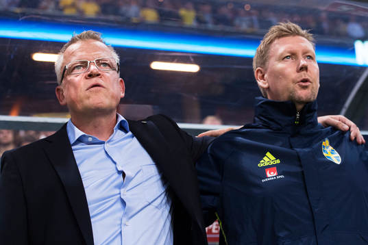 Sveriges förbundskapten Janne Andersson och assisterande