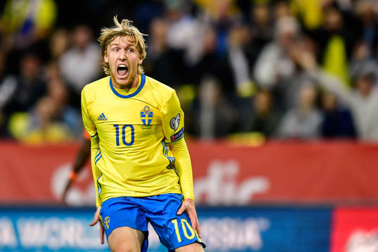 Sveriges Emil Forsberg jublar
