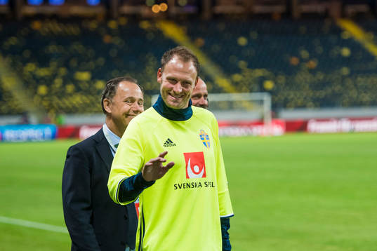 Sveriges Andreas Granqvist påväg till att bli intervjuad