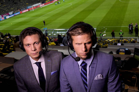 s kommentatorer Niklas Jarelind och Anders Svensson