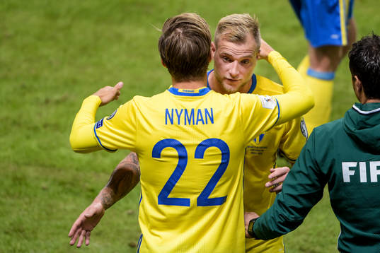 Sveriges John Guidetti byts ut till förmån för