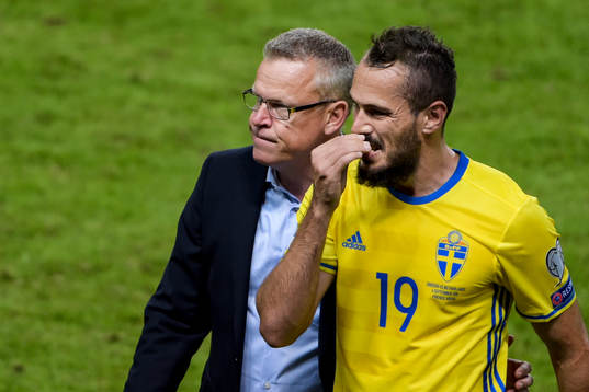 Sveriges förbundskapten Janne Andersson och Emir Kujovic
