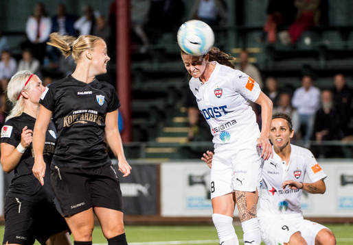 Göteborgs Filippa Curmark och Rebecka Blomqvist mot