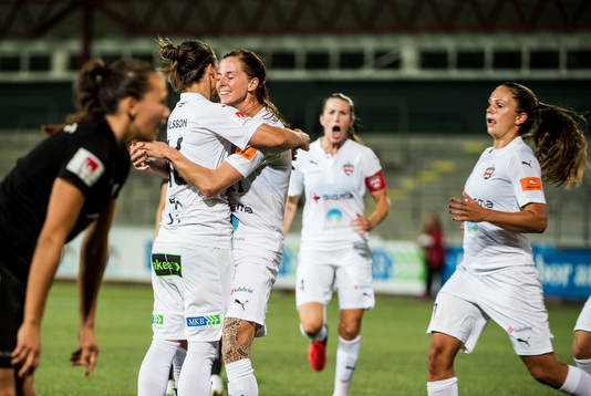 Rosengårds Lina Nilsson, Lotta Schelin, Emma Berglund och