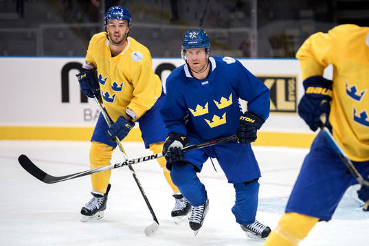Sveriges Niklas Hjalmarsson och Patric Hörnqvist