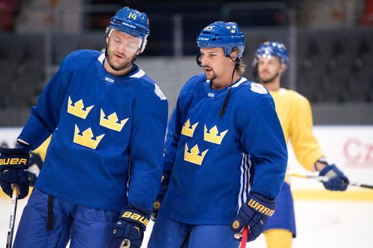 Sveriges Mattias Ekholm och Erik Karlsson