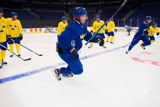 Nicklas Bäckström