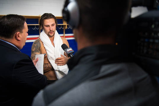 Sveriges Erik Karlsson