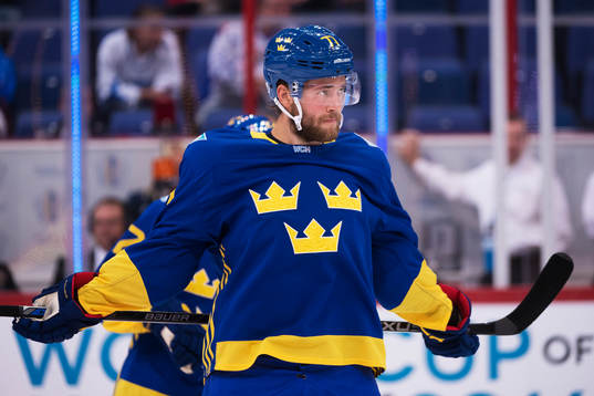 Sveriges Victor Hedman på uppvärmningen innan
