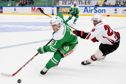 Rögles Bryan Lerg och Malmö Redhawks Erik Forssell