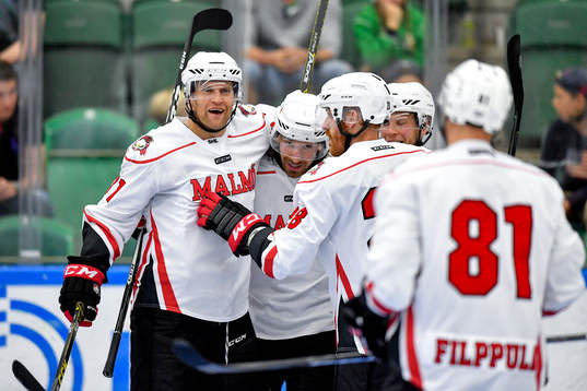 Malmö Redhawks Mathias Tjärnqvist kramar om Andreas