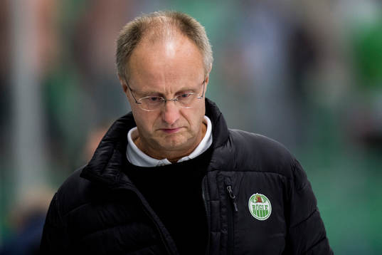 Rögles tränare Anders Eldebrink deppar