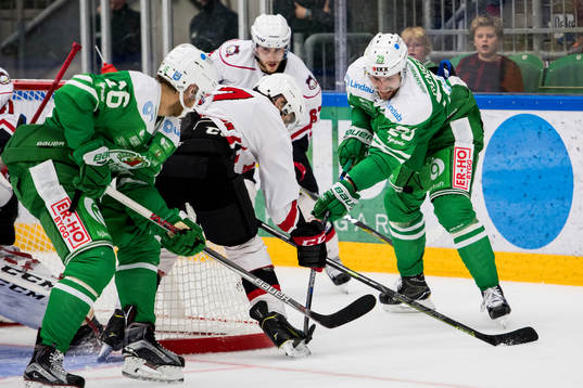Rögles Ludvig Rensfeldt oroar bakom Malmö Redhawks mål