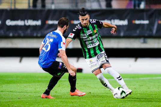 Trelleborgs Robin Jacobsson och GAIS Luka Mijaljevic