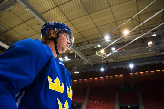 Nicklas Bäckström