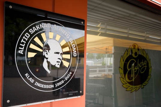 Klas Ingessons minnestavla på Borås arena innan