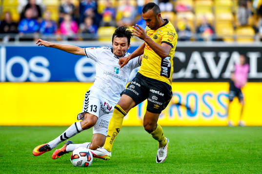 Kalmars Emin Nouri och Elfsborgs Issam Jebali