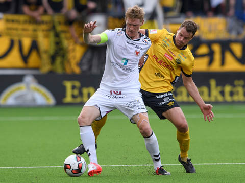 Kalmars Rasmus Elm och Elfsborgs Henning Hauger