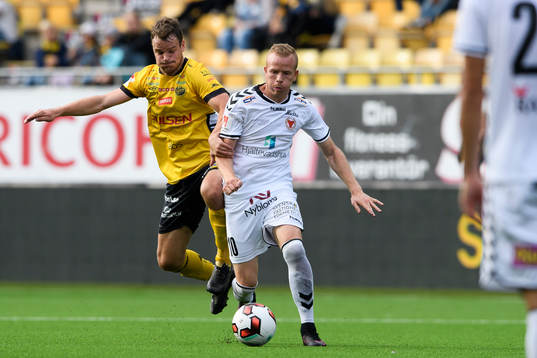 Kalmars Tobias Eriksson och Elfsborgs Henning Hauger