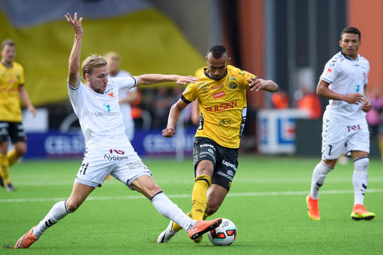 Elfsborgs Issam Jebali och Kalmars Jonathan Ring