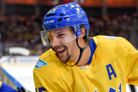 Sveriges Erik Karlsson
