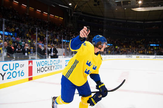 Sveriges Loui Eriksson utsågs till matchens lirare