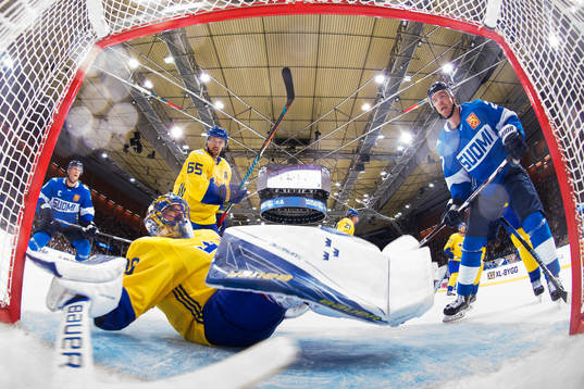 Bläddra bland fler bilder av Ishockey, inför World Cup of Hockey, Sverige - Finland