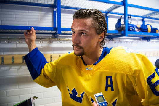 Sveriges Erik Karlsson