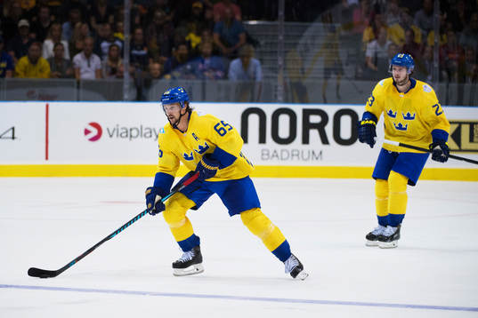 Sveriges Erik Karlsson och Oliver Ekman Larsson