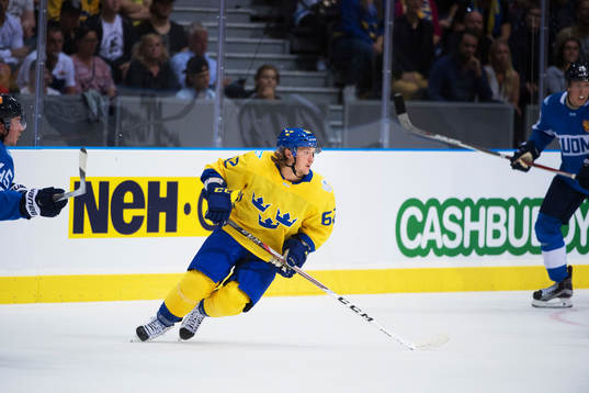 Sveriges Carl Hagelin