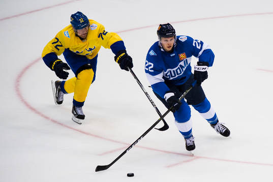 Sveriges Patric Hörnqvist och Finlands Ville Pokka