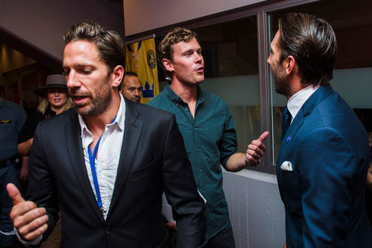 Joel Lundqvist, och Henrik Lundqvist